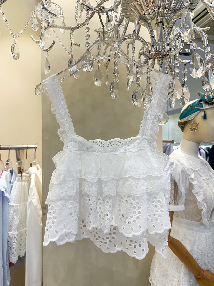 81 MARKET-L直郵韓國代購㊣女裝新品推薦休閑25春夏吊帶背心81 MARKET-L吊帶/背心