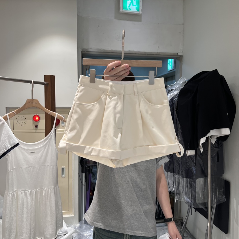 THE CAMEL(此品牌名稱會遭售假投訴,建議淘寶店鋪商品名稱中不要使用)直郵韓國代購㊣女裝新品時尚短褲the came_l 家短褲圖色2