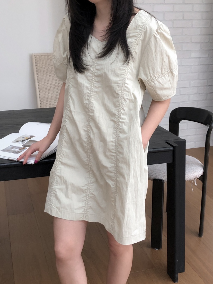 LONG PEAK直郵韓國代購㊣女裝新款休閑推薦熱賣人氣連衣裙LONG PEAK連衣裙