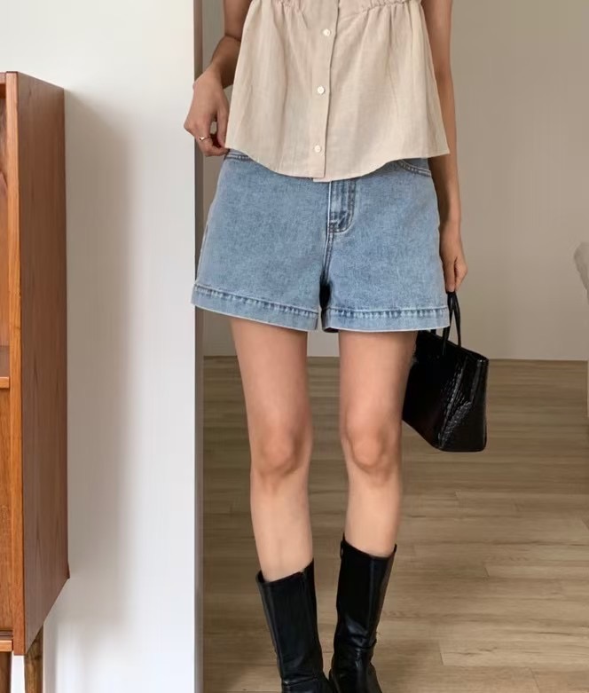 LURE直郵韓國代購㊣女裝新品時尚推薦休閑人氣25春夏熱賣短褲LURE短褲