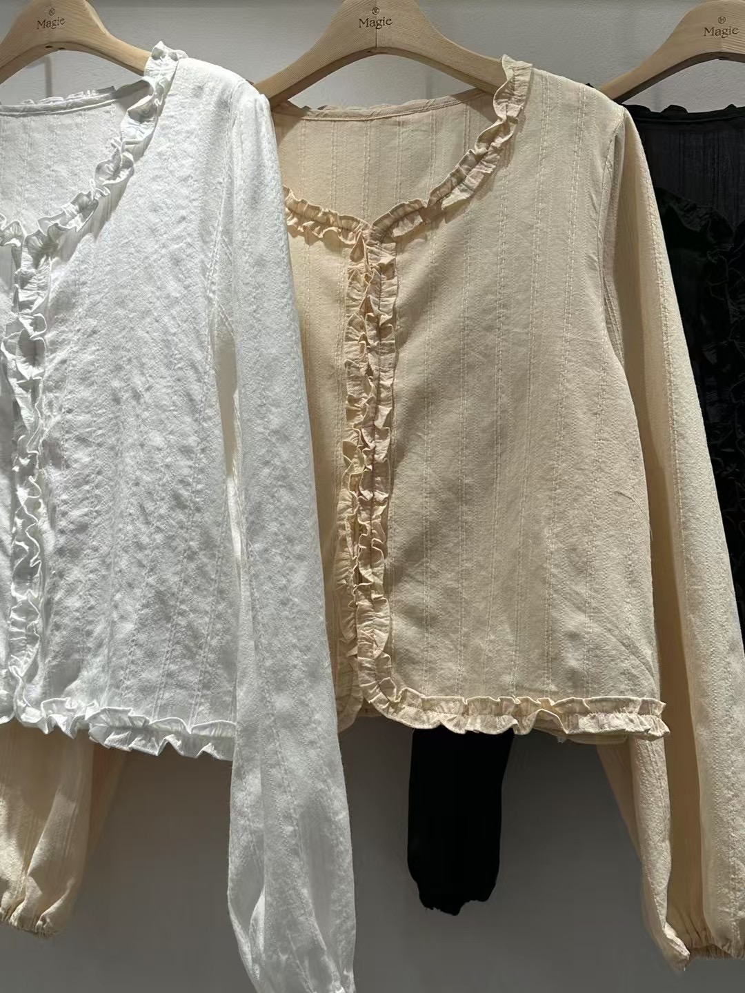 MAGIE韓國直郵女裝新品熱賣25春夏人氣休閑職業時尚襯衫蕾絲衫magie襯衫/蕾絲衫