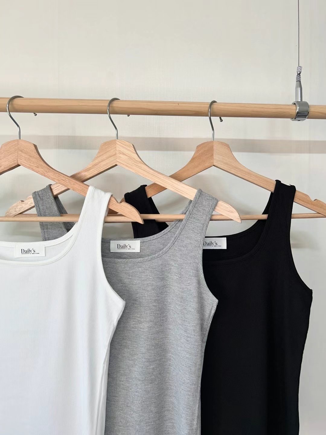 BLACK PIG東大門直郵女士新品熱賣職業25春夏休閑吊帶背心VIVIAN_LEE吊帶/背心