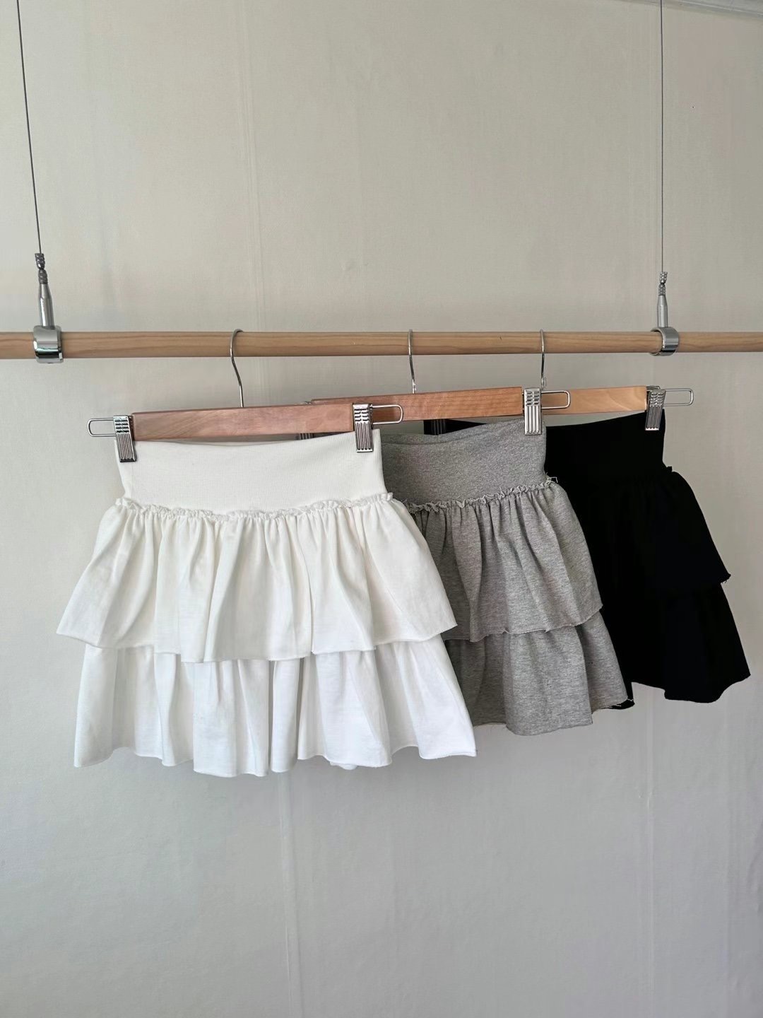 BLACK PIG東大門實拍女士新品時尚職業25春夏熱賣真品短裙VIVIAN_LEE短裙