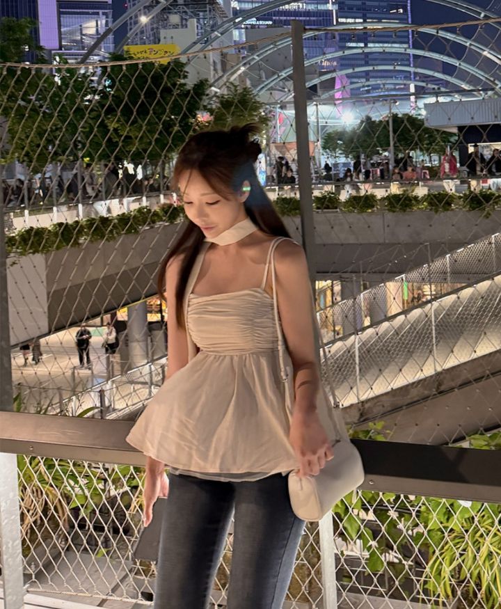 BOBBIE DOLL韓國直郵女裝新款推薦熱賣25春夏吊帶背心含脖帶BOBBIE DOLL吊帶/背心