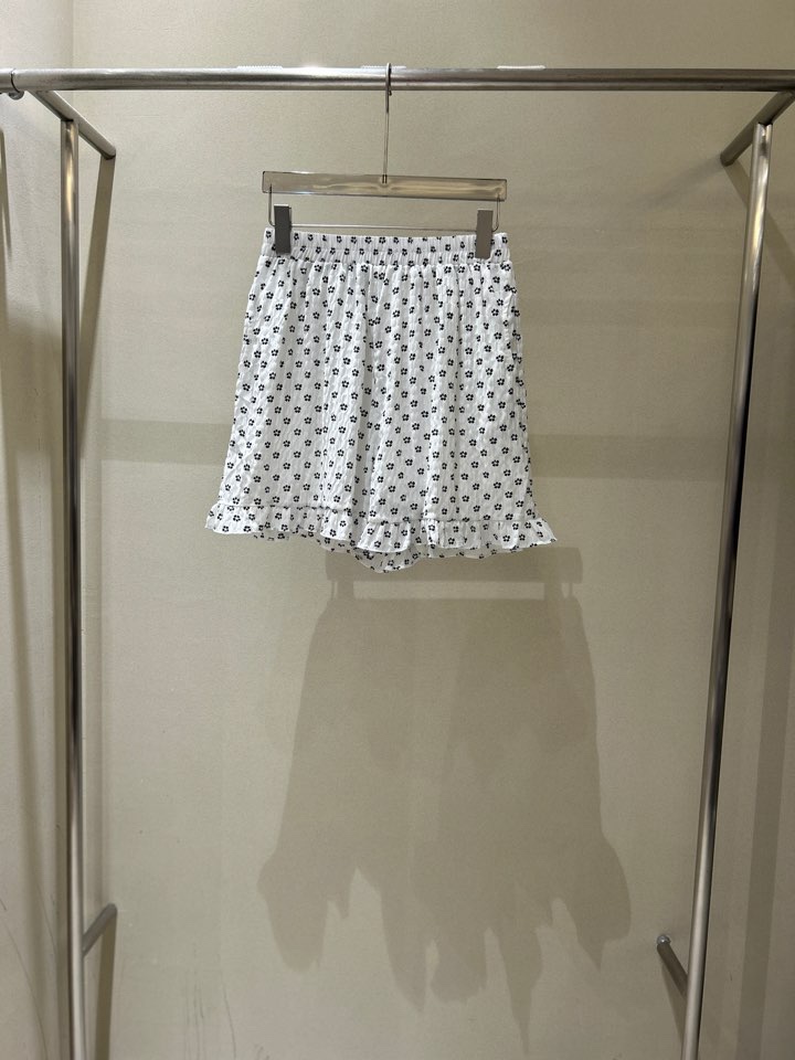 LATTE東大門代購女士新款時尚人氣25春夏真品休閑職業熱賣短褲LATTE短褲