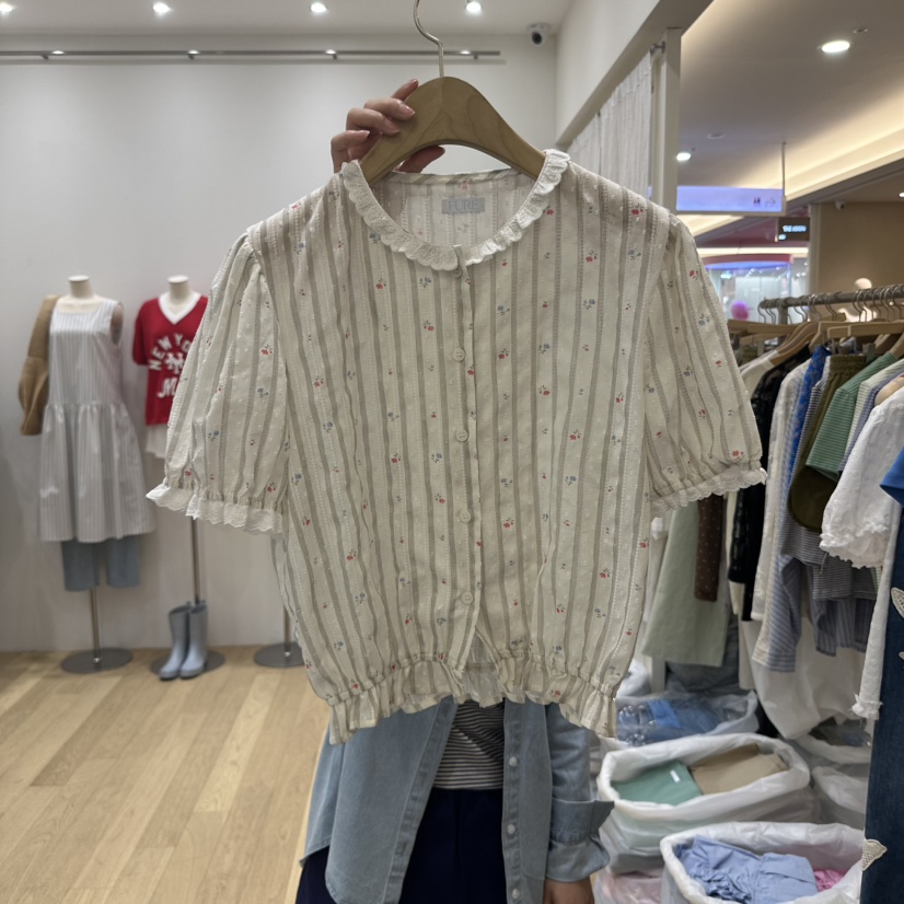 FURE東大門實拍女士新款真品休閑人氣推薦時尚熱賣襯衫蕾絲衫FURE襯衫/蕾絲衫圖色2