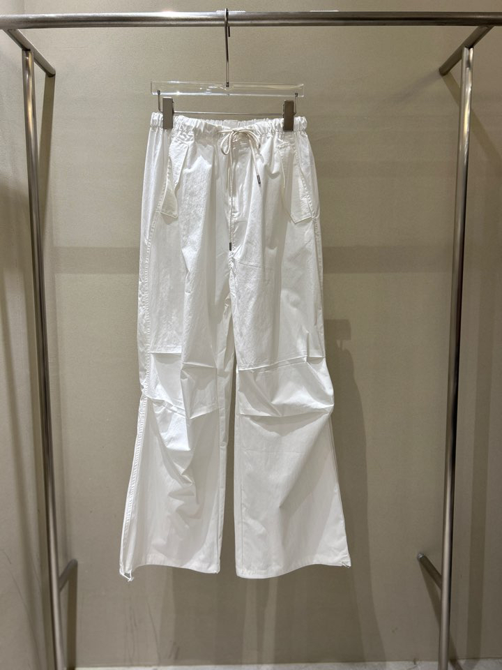 LATTE東大門直郵女裝新品真品時尚熱賣休閑職業25春夏休閑褲LATTE休閑褲