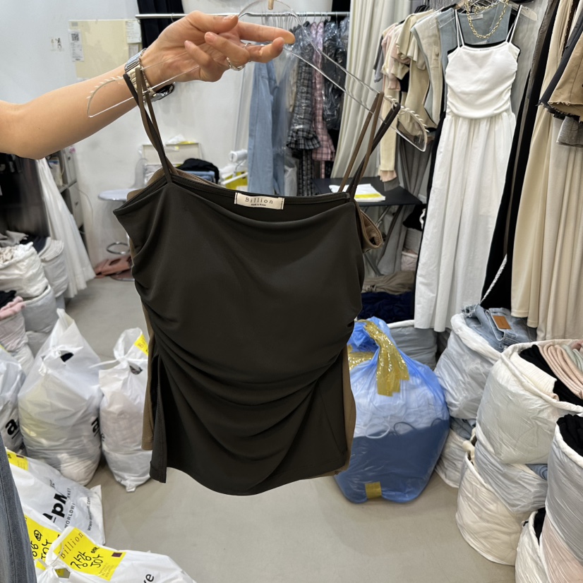 BILLION-L東大門實拍女裝新款熱賣25春夏時尚人氣吊帶背心BILLION-L吊帶/背心圖色3