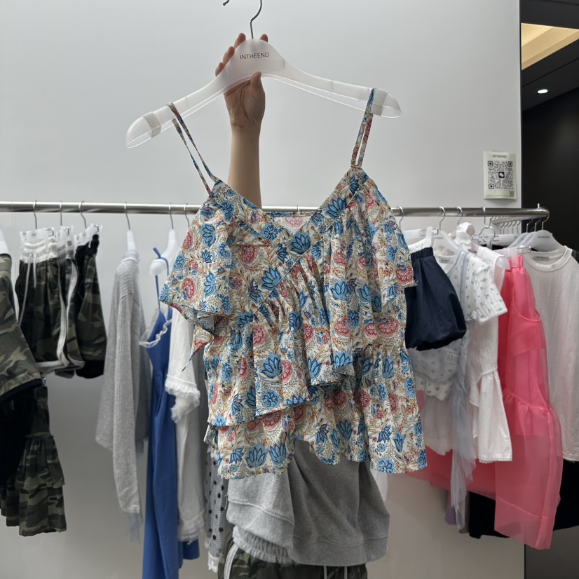 INTHEEND東大門直郵女裝新款人氣25春夏時尚職業真品吊帶背心INTHEEND吊帶/背心圖色2