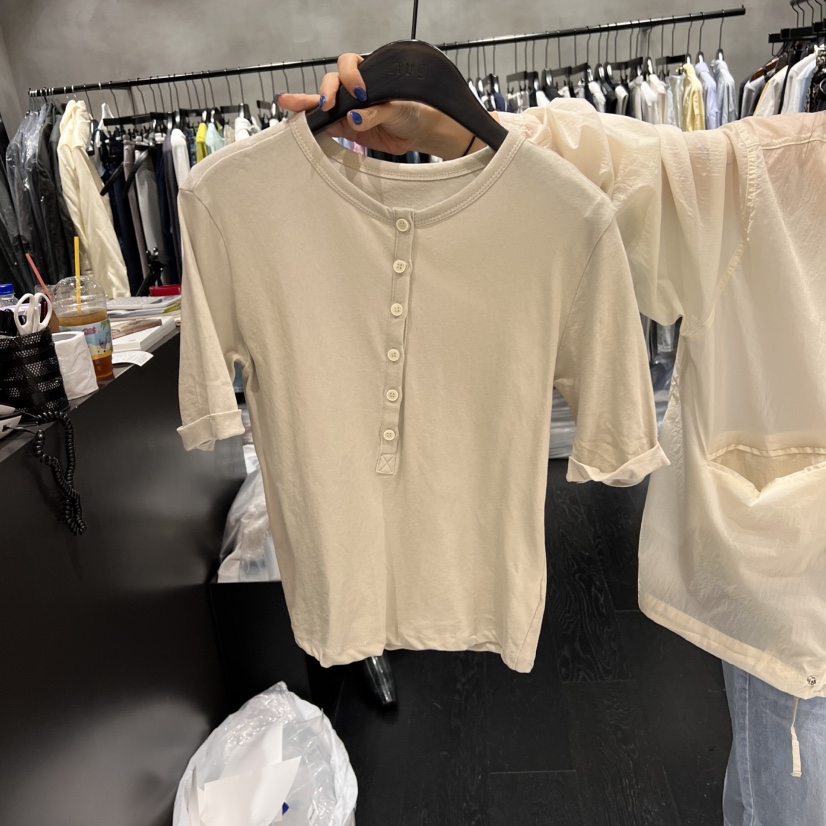 TUG韓國代購女士新品熱賣時尚人氣職業推薦真品T恤亞麻紐扣TUGT恤圖色3