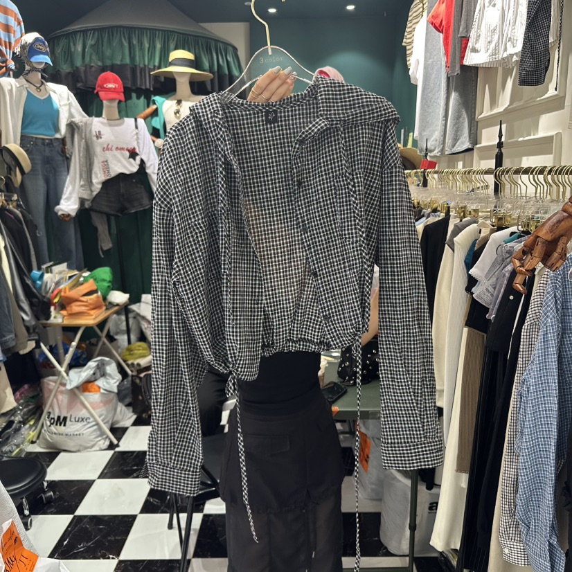 3COLOR(此品牌名稱會遭售假投訴,建議淘寶店鋪商品名稱中不要使用)東大門代購女士新品真品襯衫蕾絲衫Three color襯衫/蕾絲衫圖色2