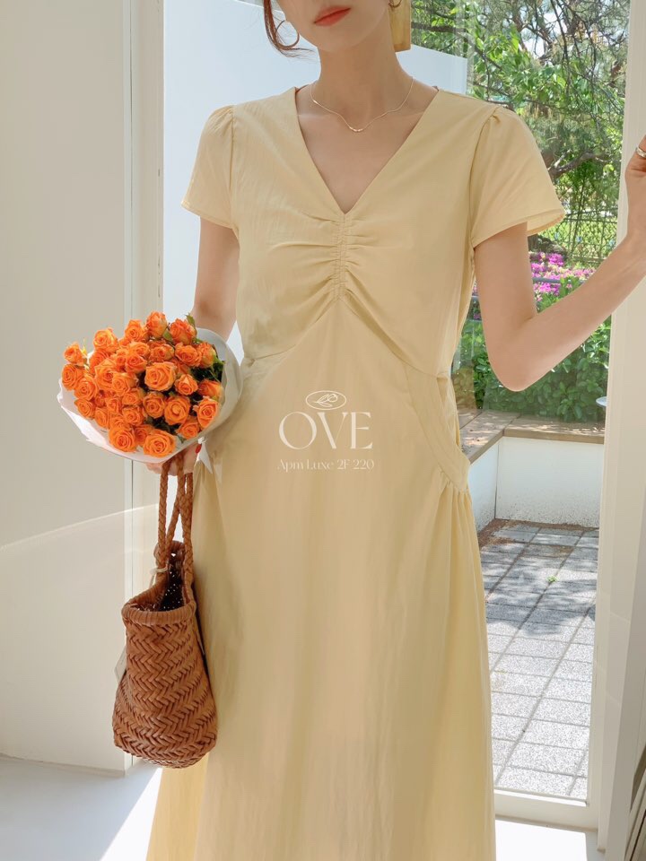 OVE韓國代購女士新品25春夏人氣休閑熱賣時尚職業推薦連衣裙OVE連衣裙