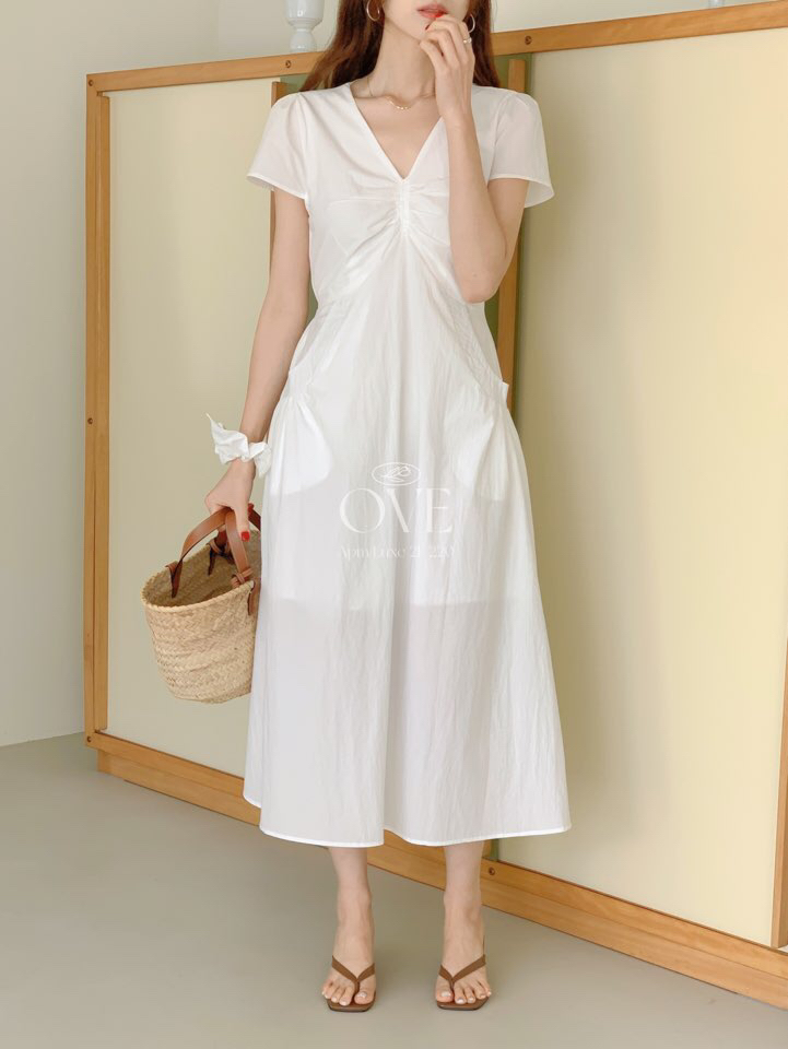 OVE韓國代購女士新品25春夏人氣休閑熱賣時尚職業推薦連衣裙OVE連衣裙