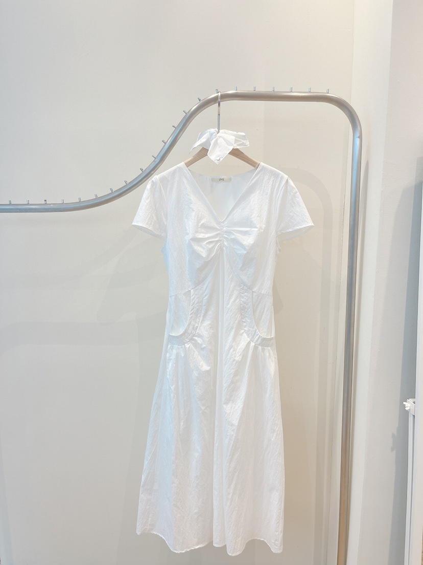 OVE韓國代購女士新品25春夏人氣休閑熱賣時尚職業推薦連衣裙OVE連衣裙