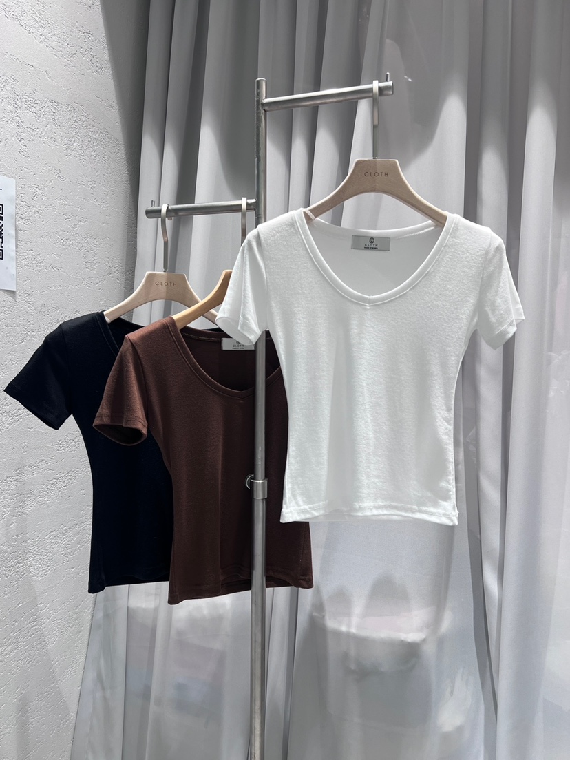CLOTH韓國直郵女裝新款真品人氣休閑25春夏熱賣推薦時尚T恤V領CLOTHT恤