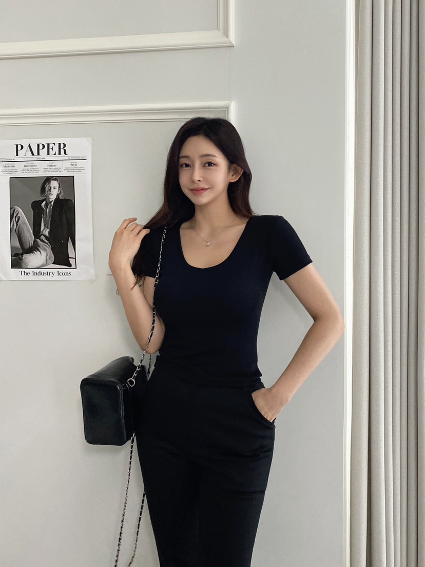CLOTH韓國直郵女裝新款真品人氣休閑25春夏熱賣推薦時尚T恤V領CLOTHT恤