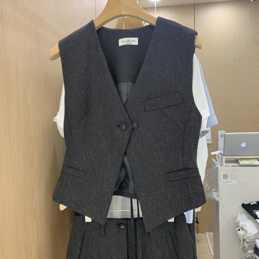VILLABUTTON東大門代購女裝新品25春夏真品推薦馬甲紐扣背心VILLABUTTON馬甲圖色2