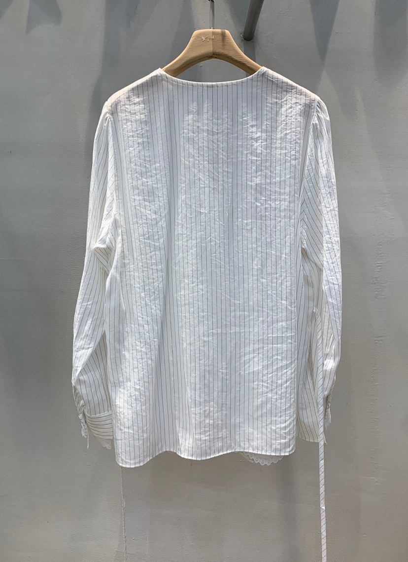 THE SIL韓國直郵女裝新款熱賣推薦25春夏襯衫蕾絲衫假兩件THE SIL/1 2ILLY襯衫/蕾絲衫