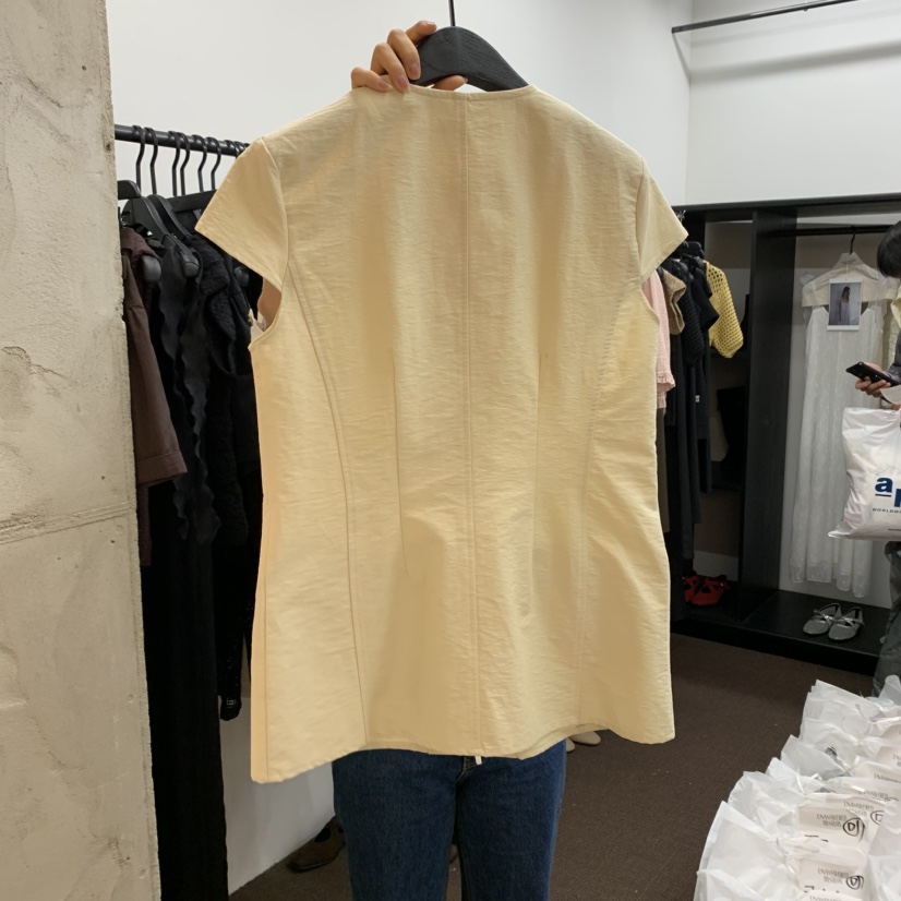 UNANSWERED-MYSTERY韓國直郵女士新品熱賣推薦25春夏襯衫蕾絲衫UNANSWERED/MYSTERY襯衫/蕾絲衫
