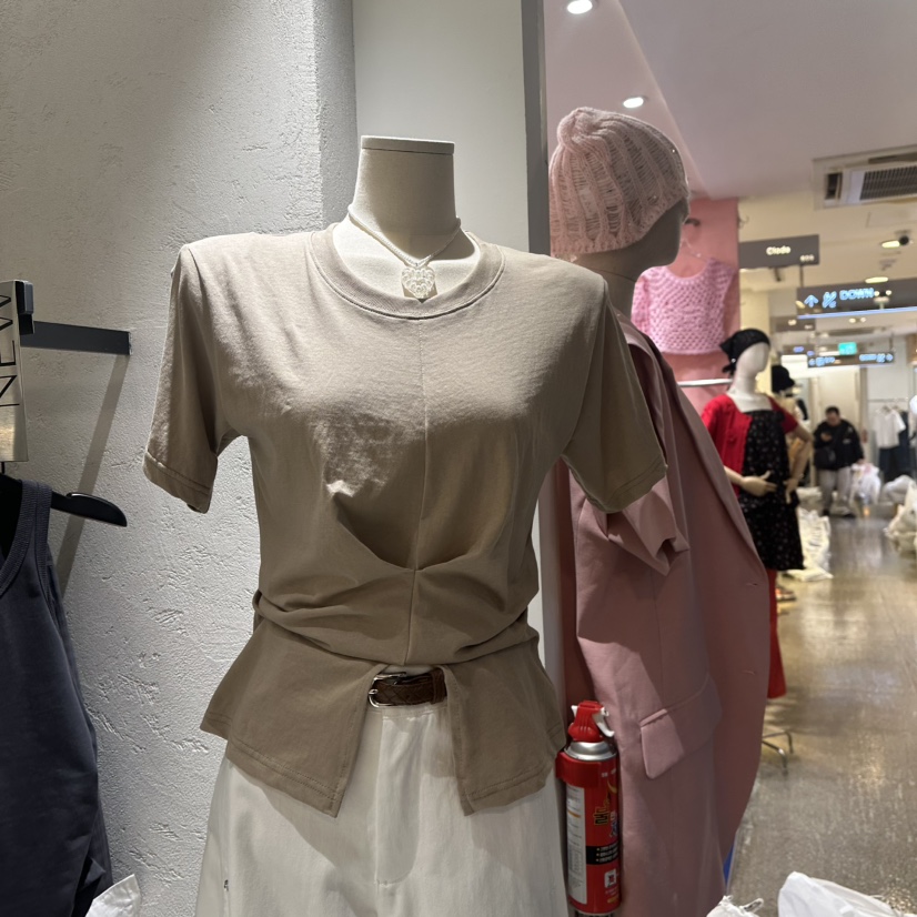OVER NEAP東大門實拍女裝新款休閑熱賣25春夏時尚推薦真品T恤OVER NEART恤圖色2