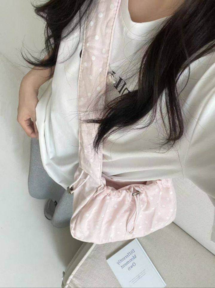 TROUVAILLE韓國直郵女士新品25春夏推薦人氣職業單肩斜跨包TROUVAILLE單肩/斜跨包