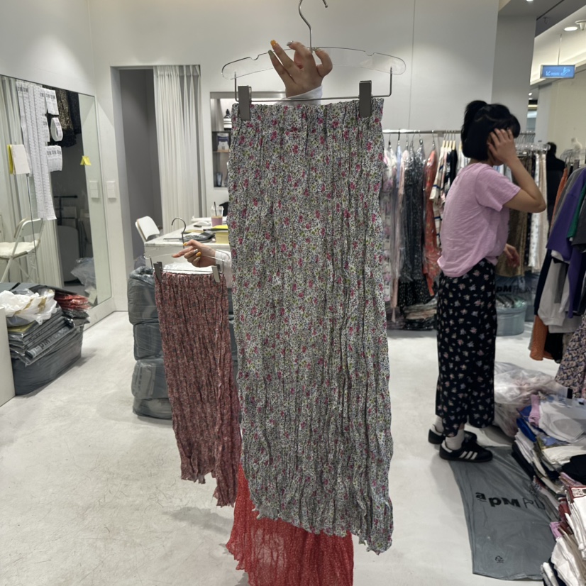 COMBO韓國直郵女士新款25春夏推薦人氣熱賣時尚職業休閑長裙COM_BO長裙圖色3