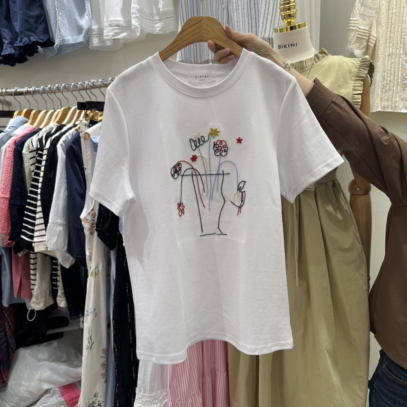 BIKINI東大門實拍女裝新品真品時尚25春夏人氣休閑職業熱賣T恤BIKINIT恤
