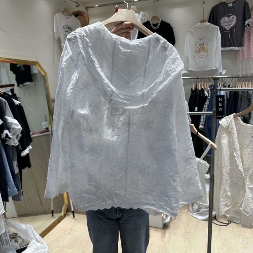 UNDERSTAR_VINTAGE韓國直郵女裝新款真品襯衫蕾絲衫蕾絲開衫連帽UNDERSTAR_VINTAGE襯衫/蕾絲衫