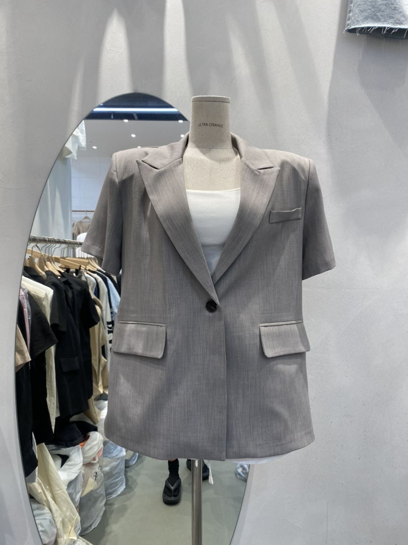 ULTRAORANGE韓國代購女裝新品真品職業熱賣人氣休閑推薦夾克GILT/ULTRAORANGE夾克圖色2