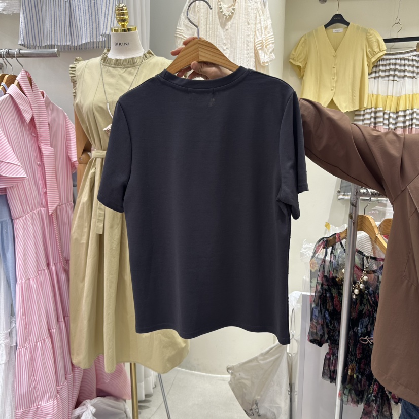 BIKINI韓國直郵女裝新品真品人氣職業時尚休閑熱賣推薦25春夏T恤BIKINIT恤