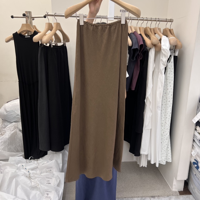 ESSENCE韓國直郵女裝新品休閑25春夏職業熱賣真品時尚推薦長裙ESSENCE長裙圖色4