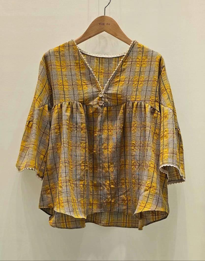 THE IN-더인-T東大門直郵女士新品時尚襯衫蕾絲衫格紋褶皺THE IN襯衫/蕾絲衫圖色2