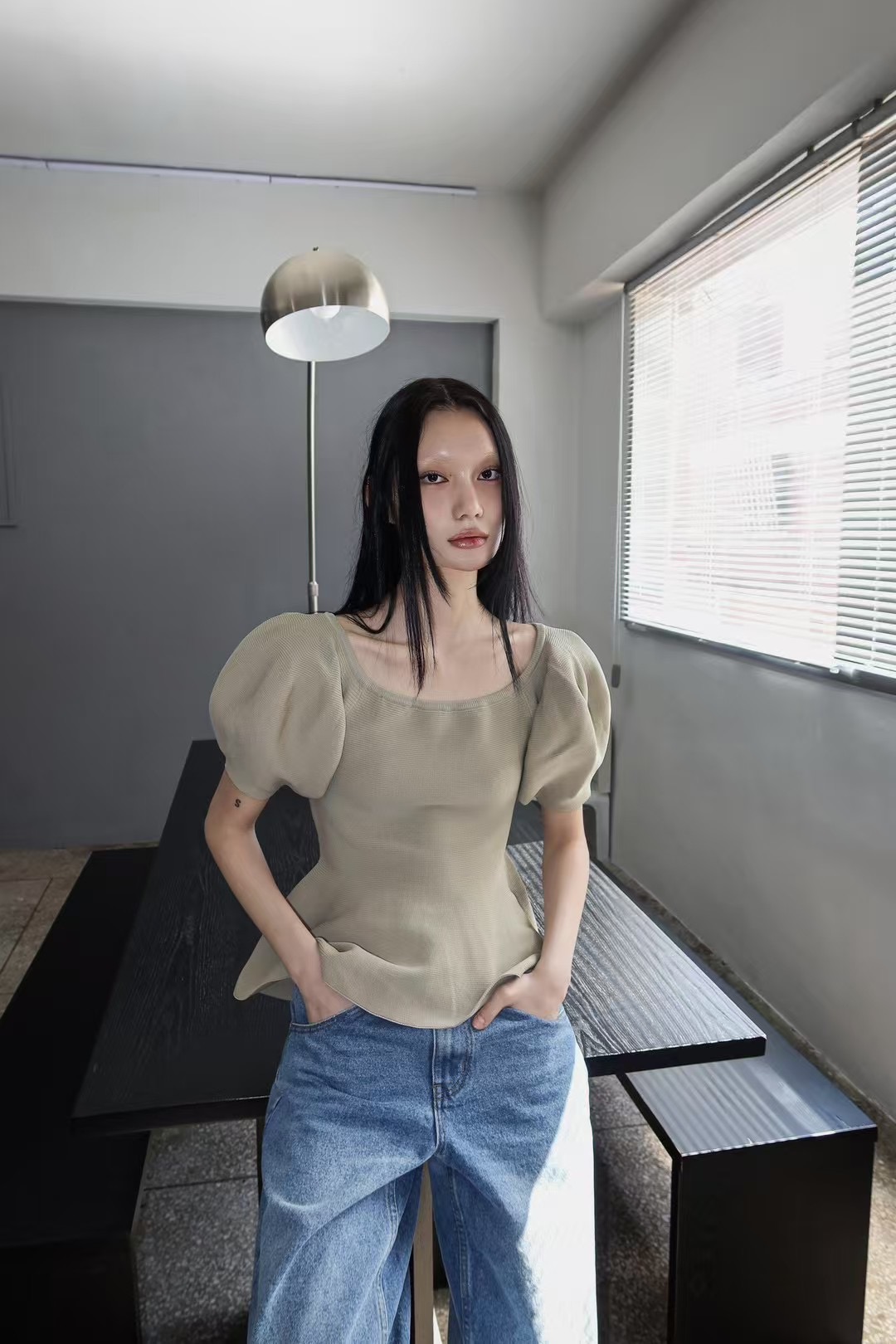 DODO QUEEN-도도퀸-T東大門實拍女士新品25春夏襯衫蕾絲衫喇叭DODO QUEEN-도도퀸-T襯衫/蕾絲衫