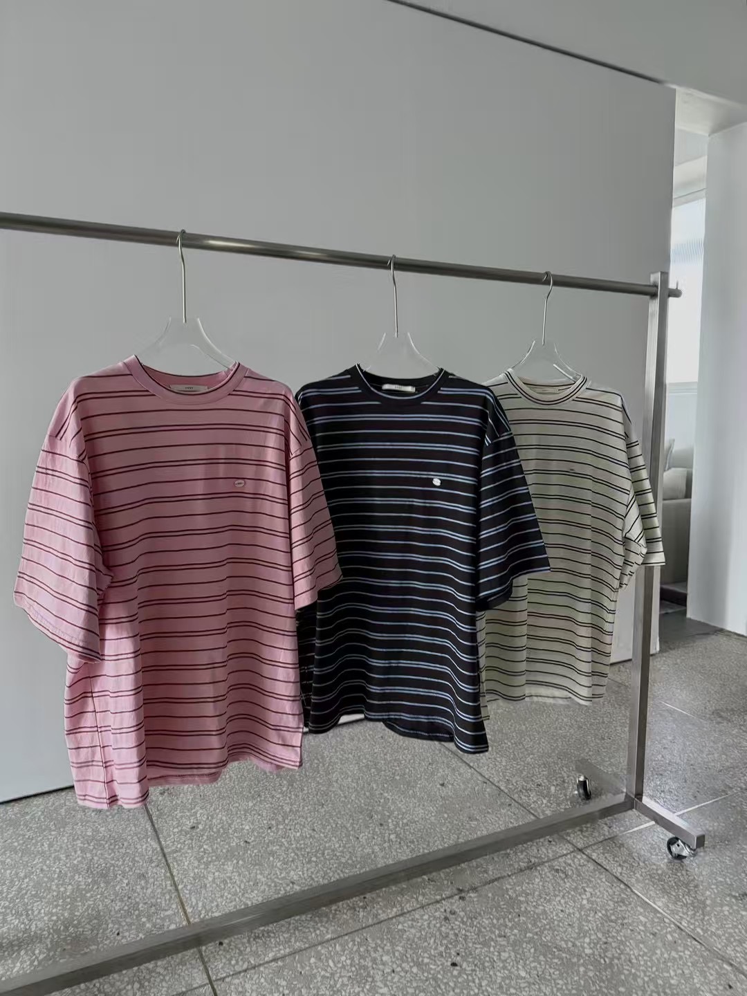 DODO QUEEN-도도퀸-T韓國代購女裝新品25春夏真品推薦T恤DODO QUEEN-도도퀸-TT恤圖色3左三色