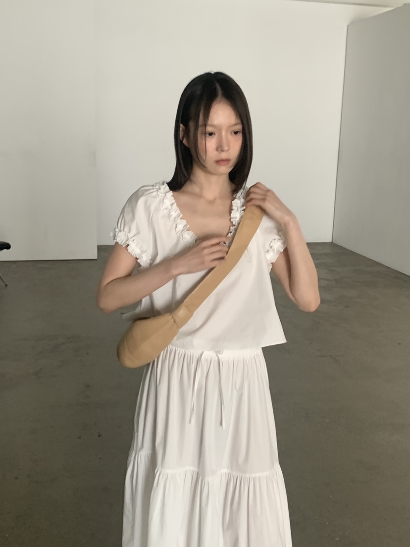 LOGARDEN東大門實拍女士新款25春夏推薦人氣熱賣襯衫蕾絲衫絨LO GARDEN襯衫/蕾絲衫