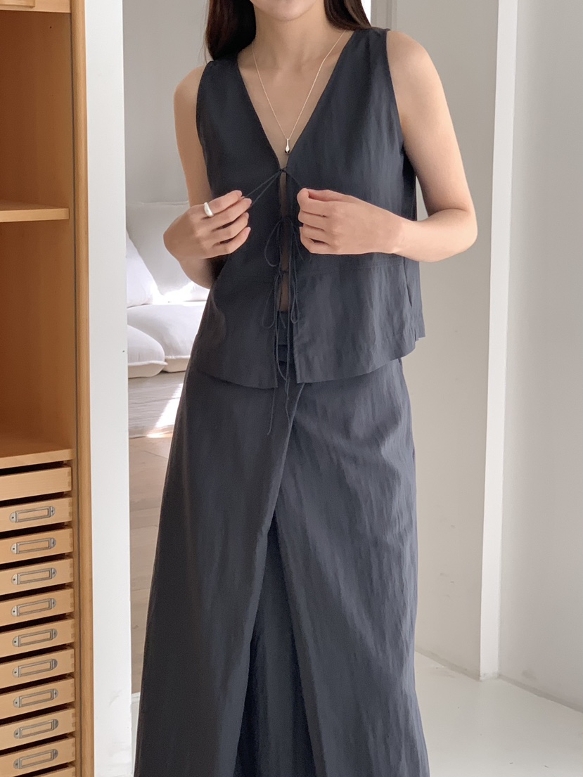 NINESQUARED東大門直郵女士新品人氣25春夏推薦馬甲兩面可穿NINESQUARED馬甲圖色2