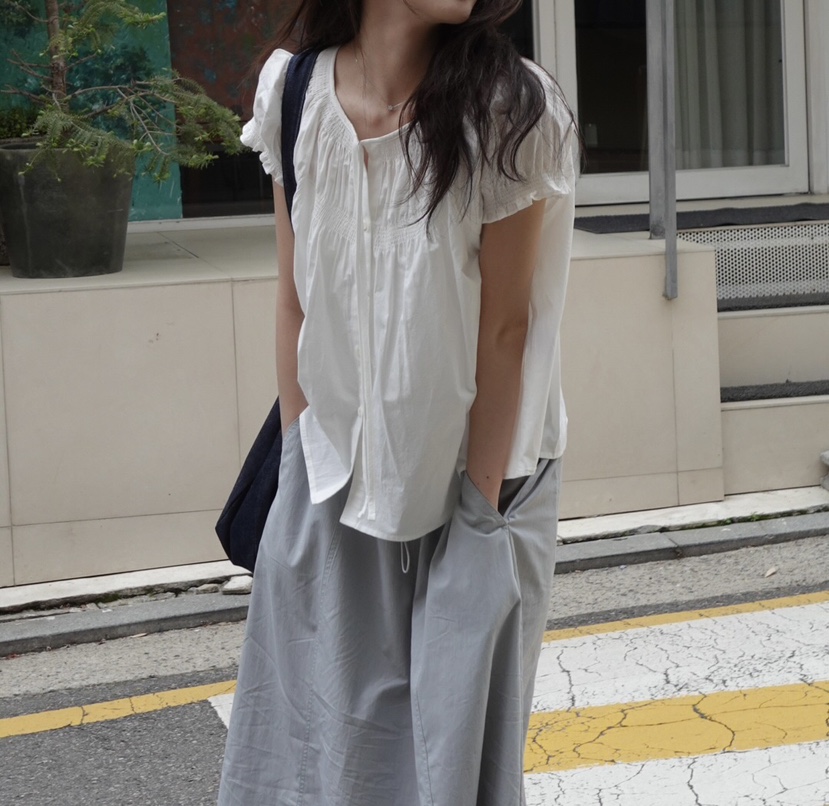 ERUME韓國直郵女士新品休閑推薦人氣時尚職業熱賣襯衫蕾絲衫ERUME襯衫/蕾絲衫