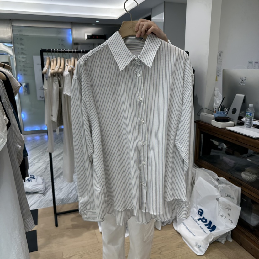 OURIN韓國直郵女士新品熱賣真品時尚職業休閑人氣襯衫蕾絲衫OURIN襯衫/蕾絲衫圖色3