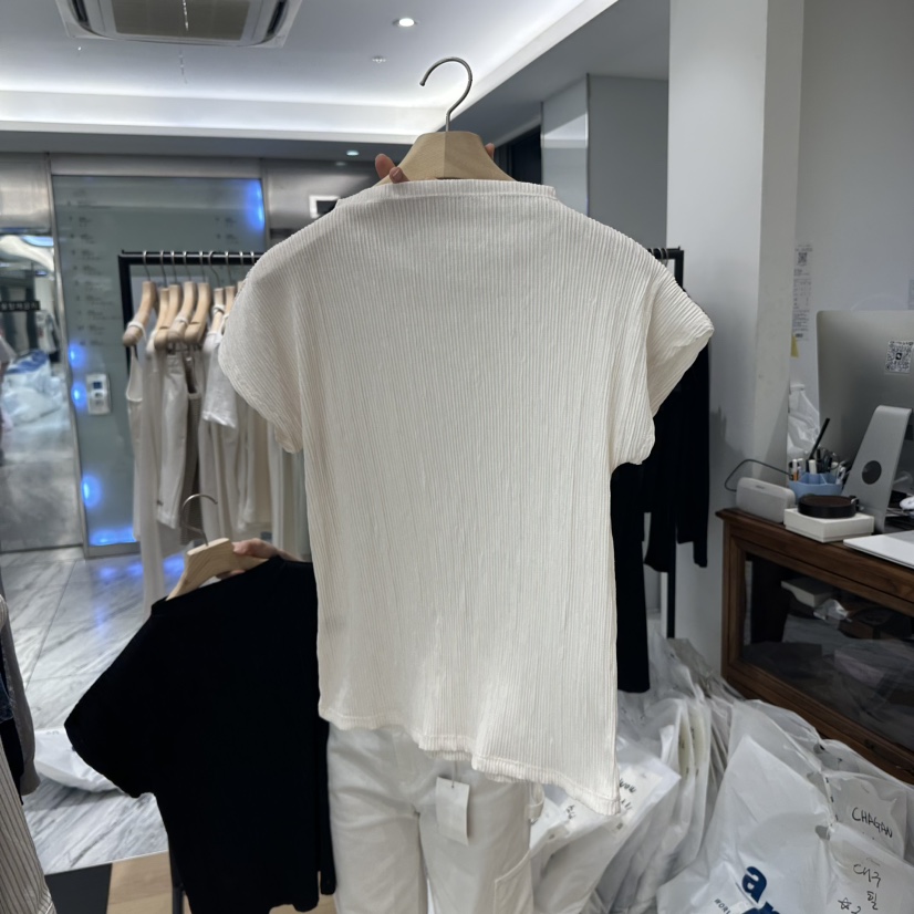 OURIN韓國直郵女士新款真品人氣休閑25春夏熱賣襯衫蕾絲衫褶皺OURIN襯衫/蕾絲衫