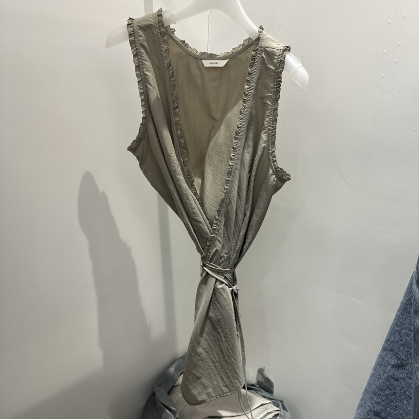 GALLERY-P東大門直郵女士新品熱賣休閑職業吊帶背心含腰繩GALLERY吊帶/背心
