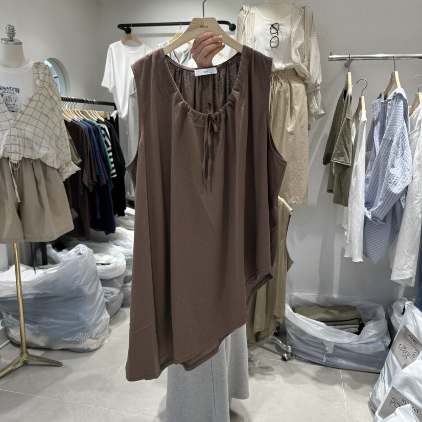 IN KIRA韓國直郵女士新品熱賣25春夏時尚休閑職業吊帶背心IN KIRA吊帶/背心圖色2