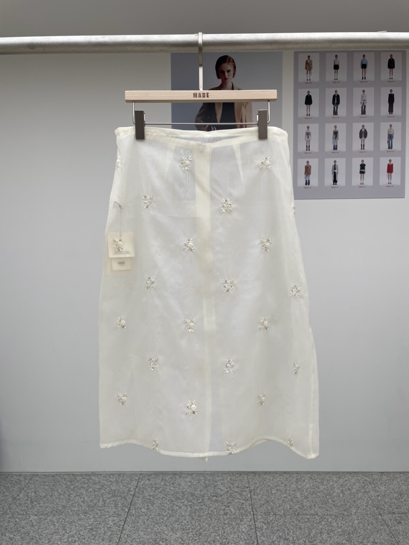 MADE-P東大門代購女裝新款職業時尚25春夏休閑半身裙中短裙MADE-P半身裙/中短裙
