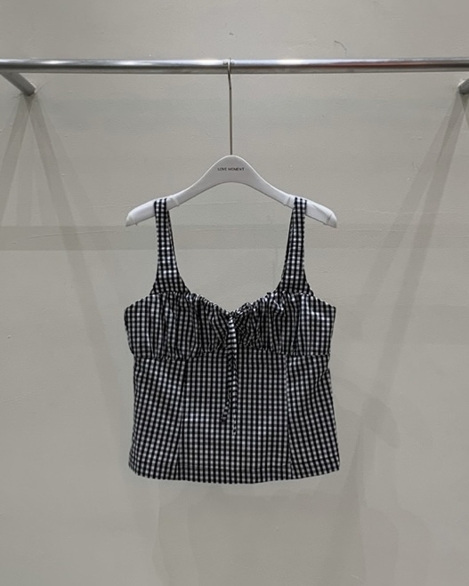 LOVE MOMENT韓國直郵㊣女裝新品25春夏熱賣時尚推薦吊帶背心LOVE MOMENT吊帶/背心圖色2