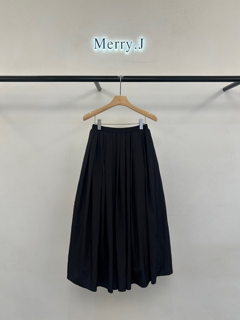 MERRY-J韓國代購女裝新品真品熱賣時尚25春夏推薦長裙褶皺MERRY-J長裙