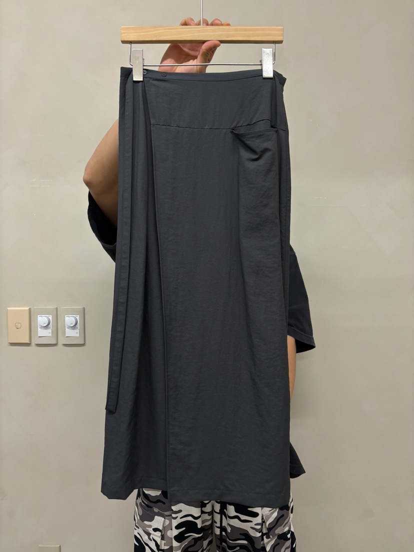 KONI韓國直郵女裝新品真品人氣推薦熱賣職業時尚休閑25春夏長裙KONI長裙圖色2