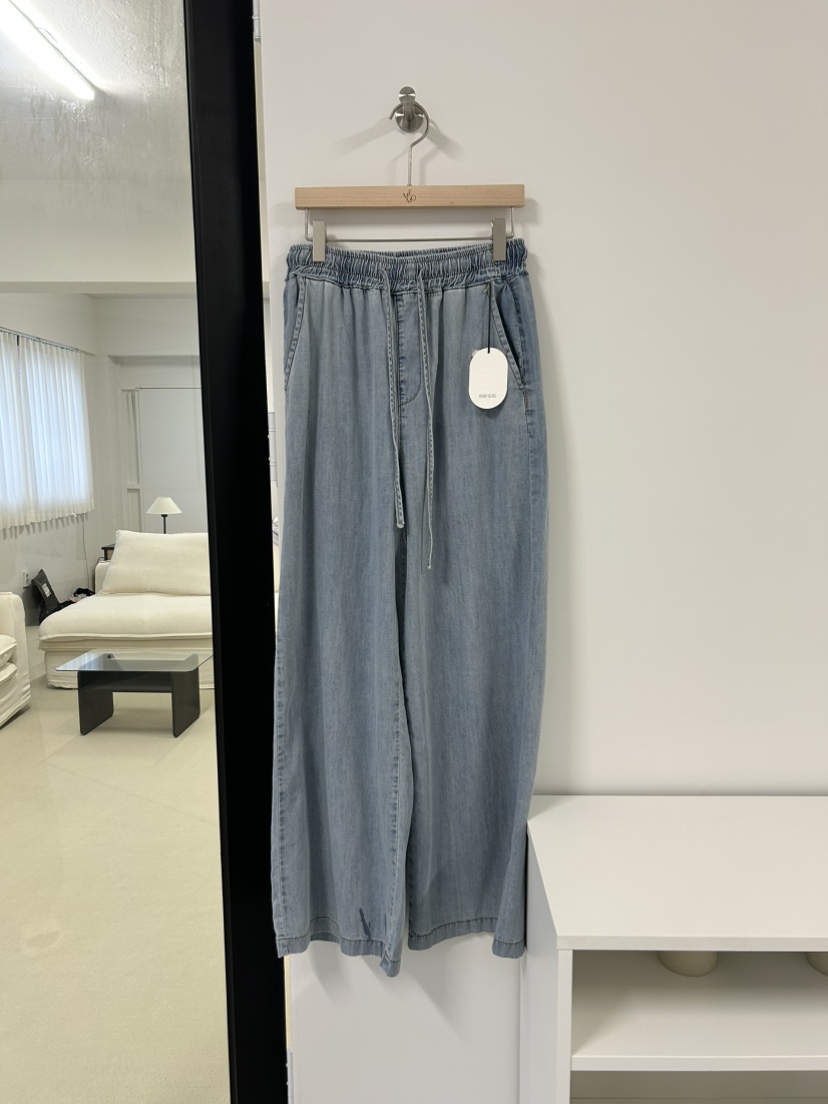 ME MO韓國㊣直郵東大門代購女裝新品人氣25春夏熱賣牛仔褲ME MO牛仔褲