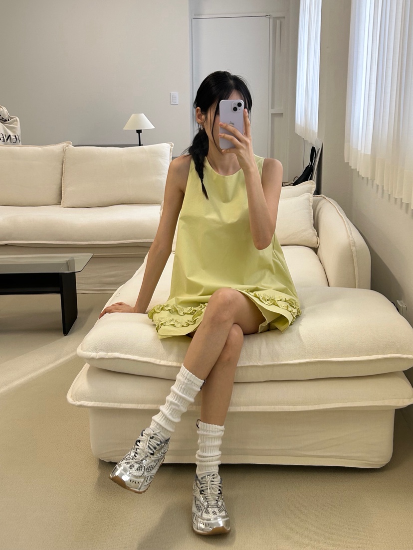 ME MO韓國直郵㊣女裝新款推薦休閑時尚人氣熱賣25春夏連衣裙ME MO連衣裙