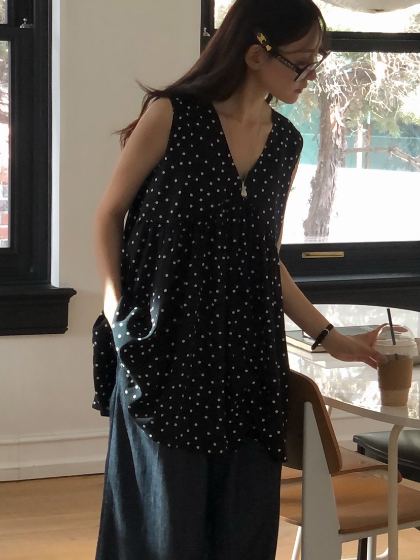 ONDO-P直郵韓國代購㊣女裝新品熱賣推薦25春夏吊帶背心褶皺ONDO-P吊帶/背心圖色2