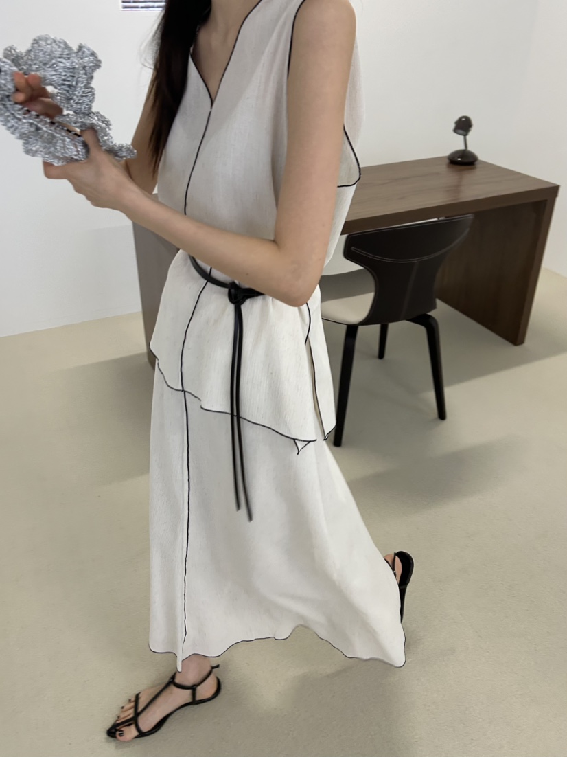 ME MO直郵韓國代購㊣女裝新款熱賣時尚推薦休閑25春夏吊帶背心ME MO吊帶/背心