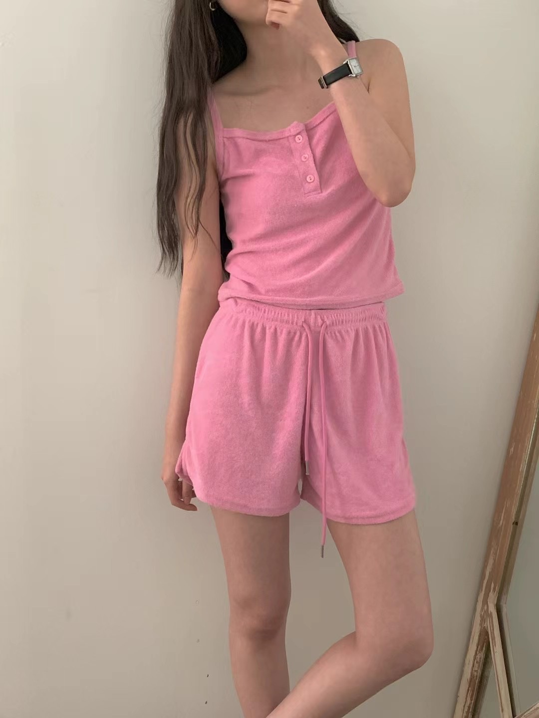 OBE韓國直郵㊣東大門實拍女裝新款25春夏推薦人氣時尚吊帶背心OBE吊帶/背心